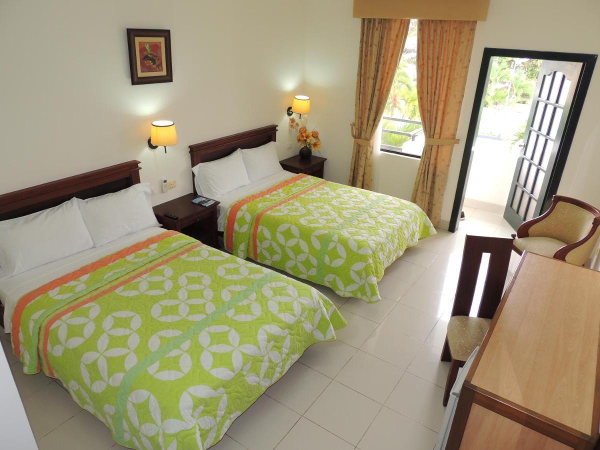Club Del Sol Hotel